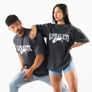 Alphalete Wolf Head Oversized Tee